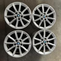 Cerchi in lega ORIGINALI BMW da 17 pollici