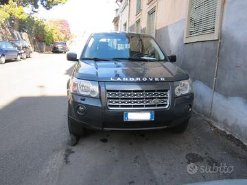 Land Rover Freelander 2