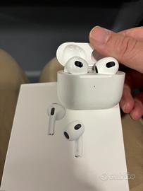 Apple airpods 3’ generazione usate ORIGINALE