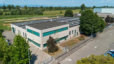 Capannone Industriale Pozzuolo Martesana