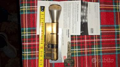 Cilindro per porta blindata