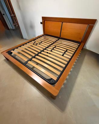Letto in ciliegio con rete Dorelan 180x195 cm