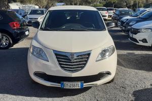 LANCIA YPSILON 2015 - 1.2 BENZINA OK NEOP. LB AUTO