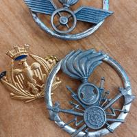3 fregi da basco Militari