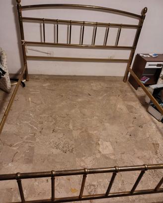 letto matrimoniale