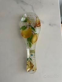 Poggiamestolo decorato