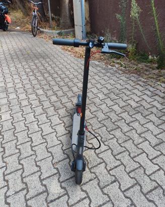 monopattino xiaomi 