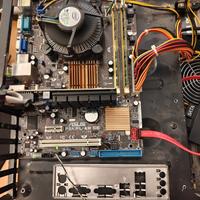 Asus p5kpl-am se + Q8300 + 4Gb/dd800