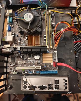 Asus p5kpl-am se + Q8300 + 4Gb/dd800