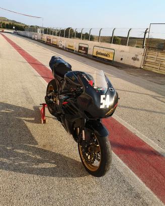 HONDA CBR 1000 RR