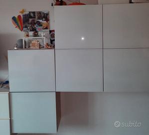 Mobili cubi sala/cucina sospesi