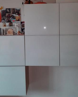 Mobili cubi sala/cucina sospesi