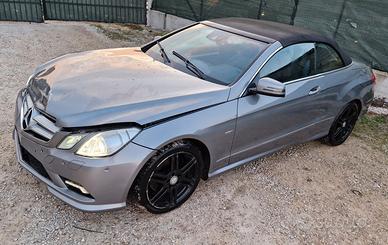 Mercedes E220 sport cabrio anno 2012 per ricambi (