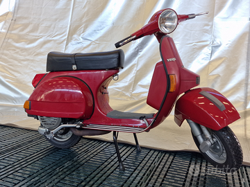 Vespa PX 125 E arcobaleno del 1985