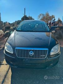 Fiat Croma 1900 multijet emotion 150Cv 110Kw