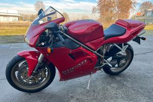 Ducati 916 del 1997 ASI
