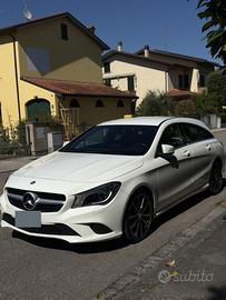 Mercedes CLA180 benzina