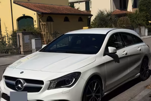 Mercedes CLA180 benzina
