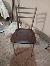 4 sedie in metallo seduta in legno