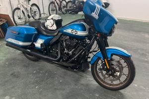 Harley Davidson Fast Johnnie 117 Street glide