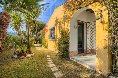 Splendida villetta san teodoro vicino centro