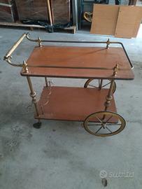 carrello portavivande