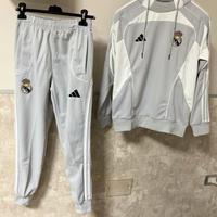 tuta real madrid size M