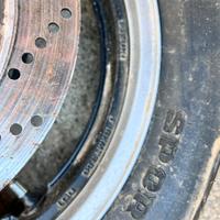 Gomme e cerchi Kawasaki GPZ 500