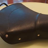 Sella anteriore monoposto con foderina scay colore