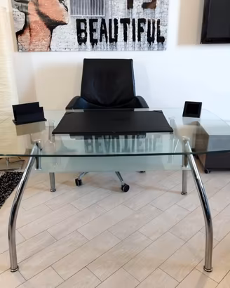 Scrivania in vetro temperato + accessori scrittoio