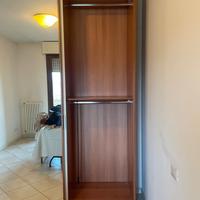 Armadio tre ante scorrevoli