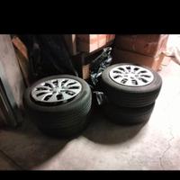 Cerchi in ferro KIA con gomme invernali