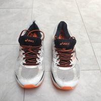Scarpe da running Asics T606N