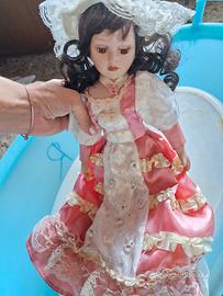 bambole di porcellane