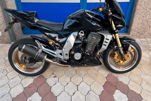 Kawasaki z1000