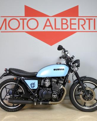 Suzuki GSX 400 cafe' race