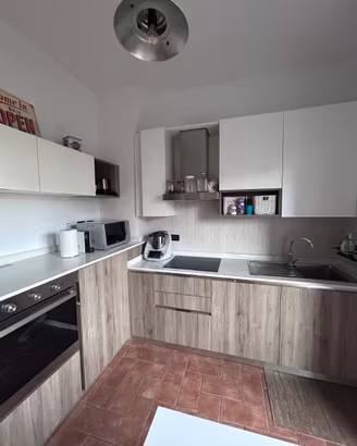Cucina Veneta Cucine completa con top in quarzo