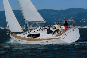 Wauquiez 40 pilot saloon