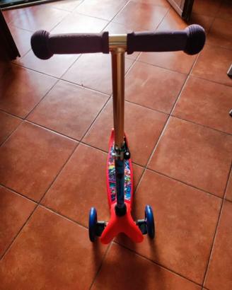 Monopattino bambini He-Man usato pochissimo 