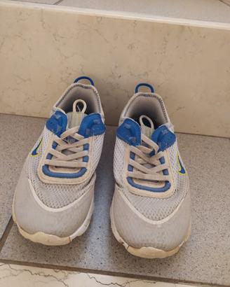 scarpe Nike n.34