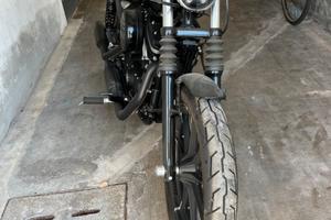 HARLEY DAVIDSON SPORTSTER 883