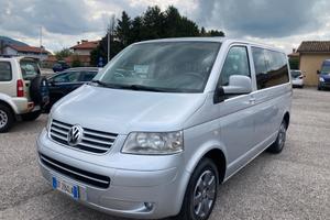 Volkswagen Multivan 2.5 TDI/130CV 4motion Highline