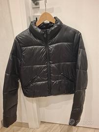 Piumino donna corto nero 