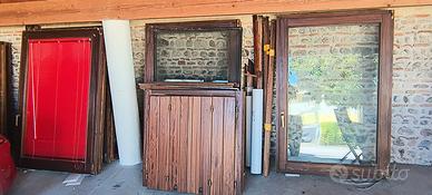 Serramenti in legno Iroko con doppio vetro