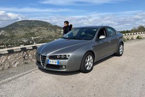 Alfa 159