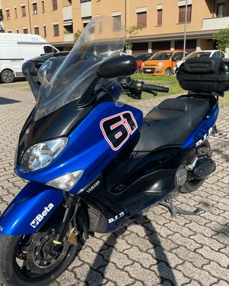 T MAX 500 anno 2005