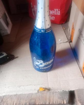 bottiglia baci perugina 