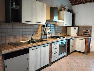 Cucina Intera + lavastoviglie+ Cappa