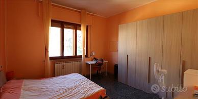Camera singola in appartamento