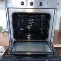 Forno elettrico ventilato da incasso Hotpoint ARIS